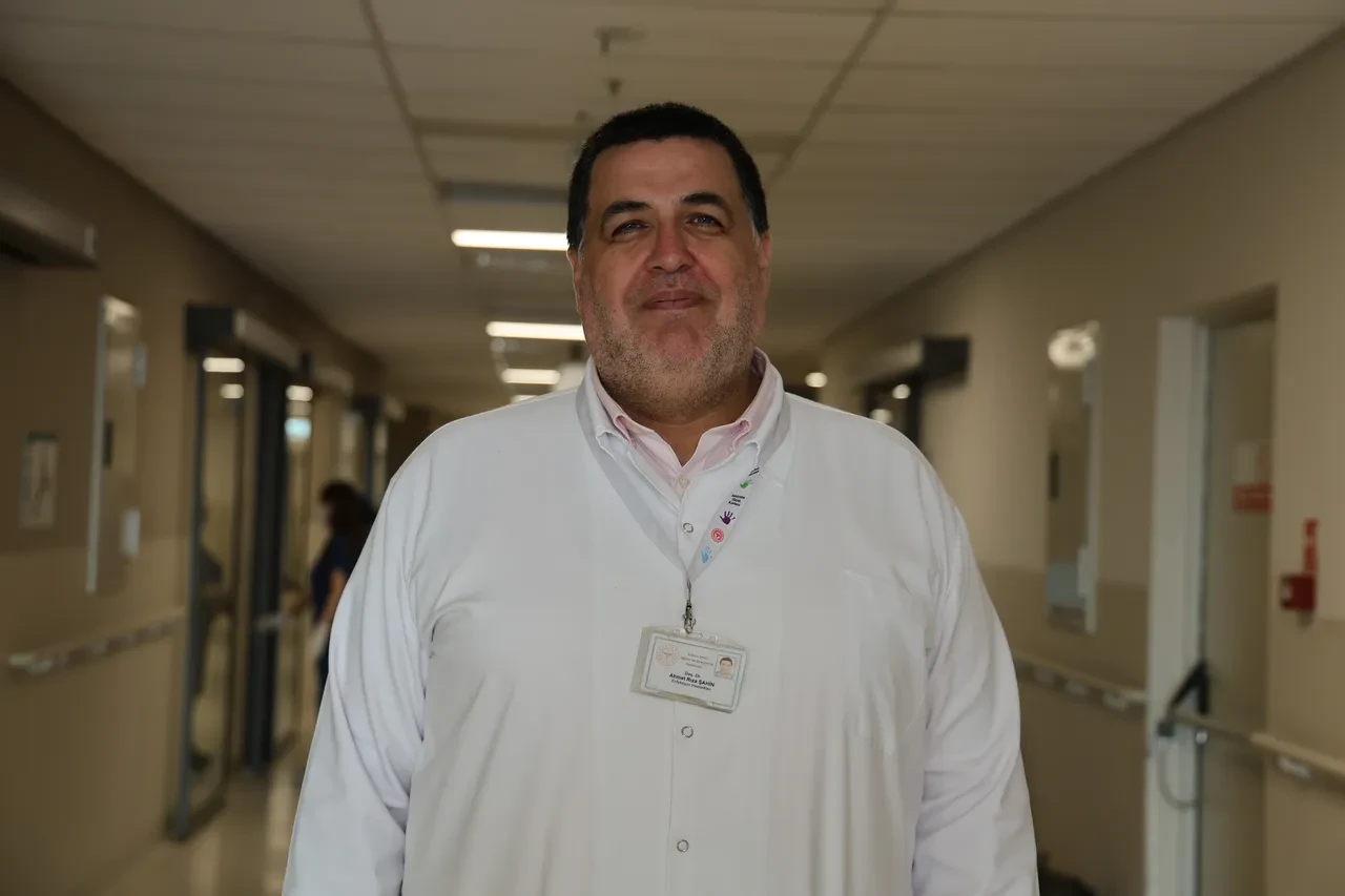 H3N2 virüsü İngiltere'den sonra Türkiye'ye de sıçradı! Hızla yayılıyor, daha bulaşıcı: Tehlike çanları çalıyor 