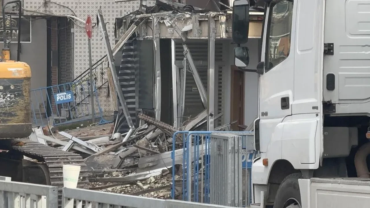 7 kişi feci şekilde can vermişti! Parfüm fabrikası yangınında şoke eden detaylar: Kan donduran kaçış planı