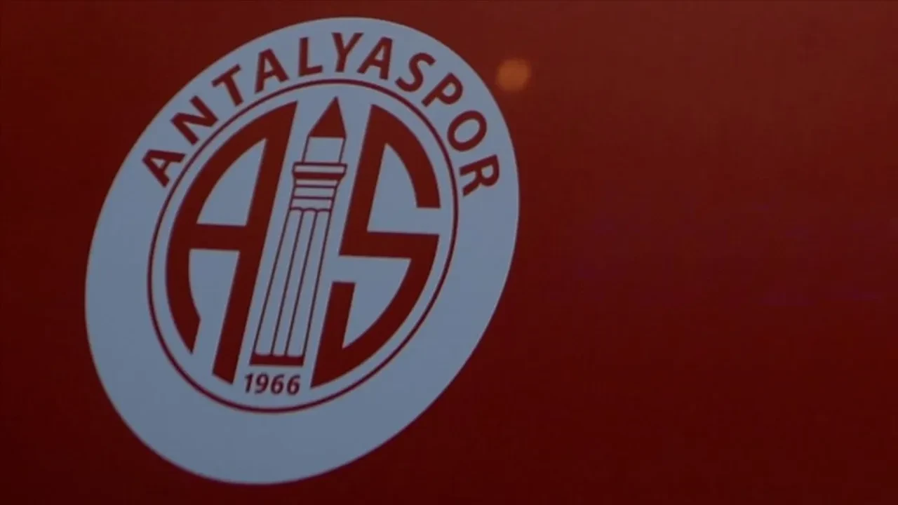 Antalyaspor’dan teknik direktör iddialarına yalanlama
