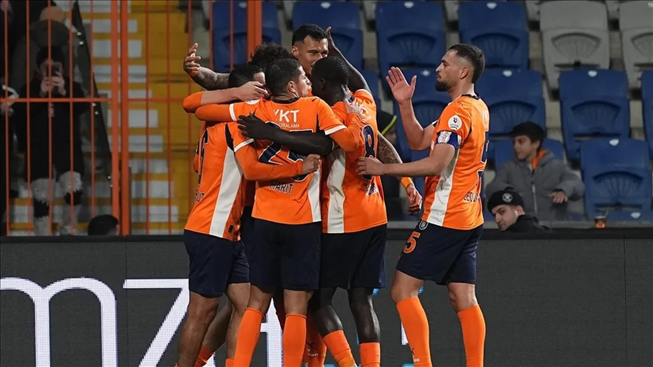ATV canlı Galatasaray Başakşehir maçı nereden izlenir? Maç kadrosu açıklandı
