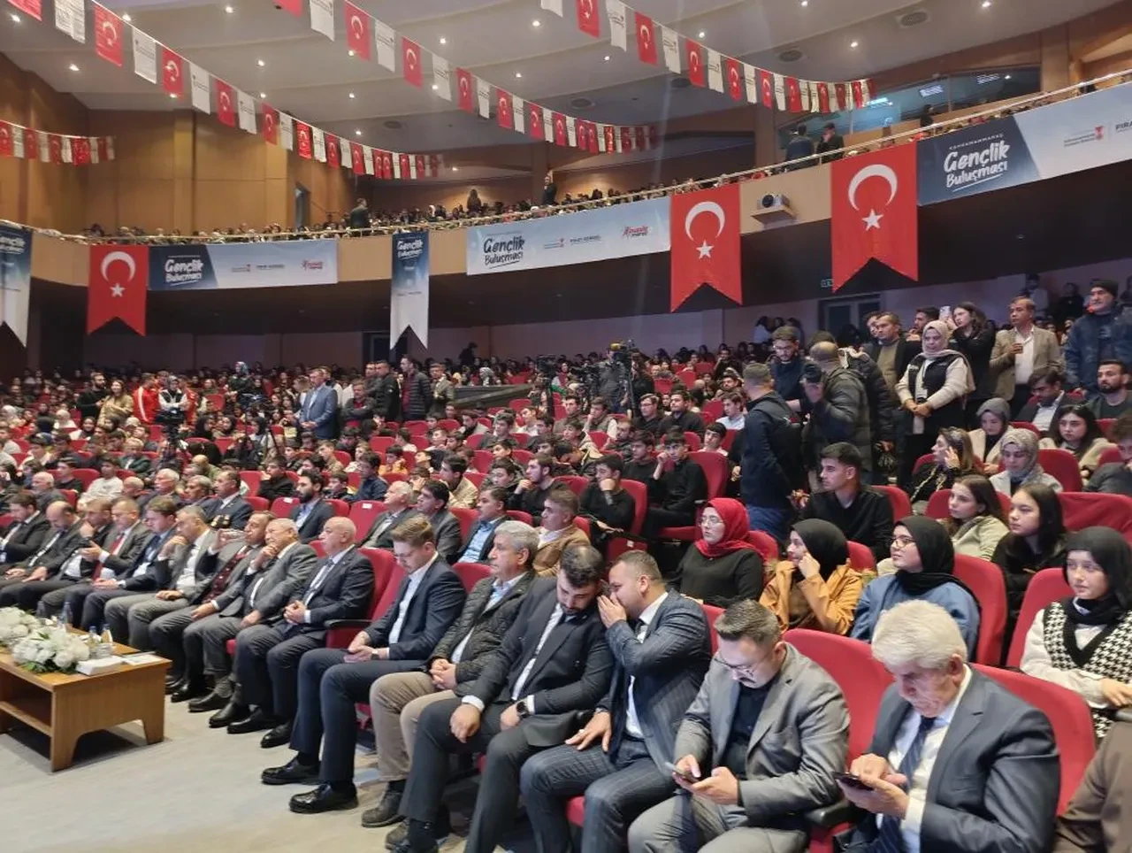 Bilal Erdoğan dikkatleri Suriye'ye çekti: Bölge barışı için son derece önemli