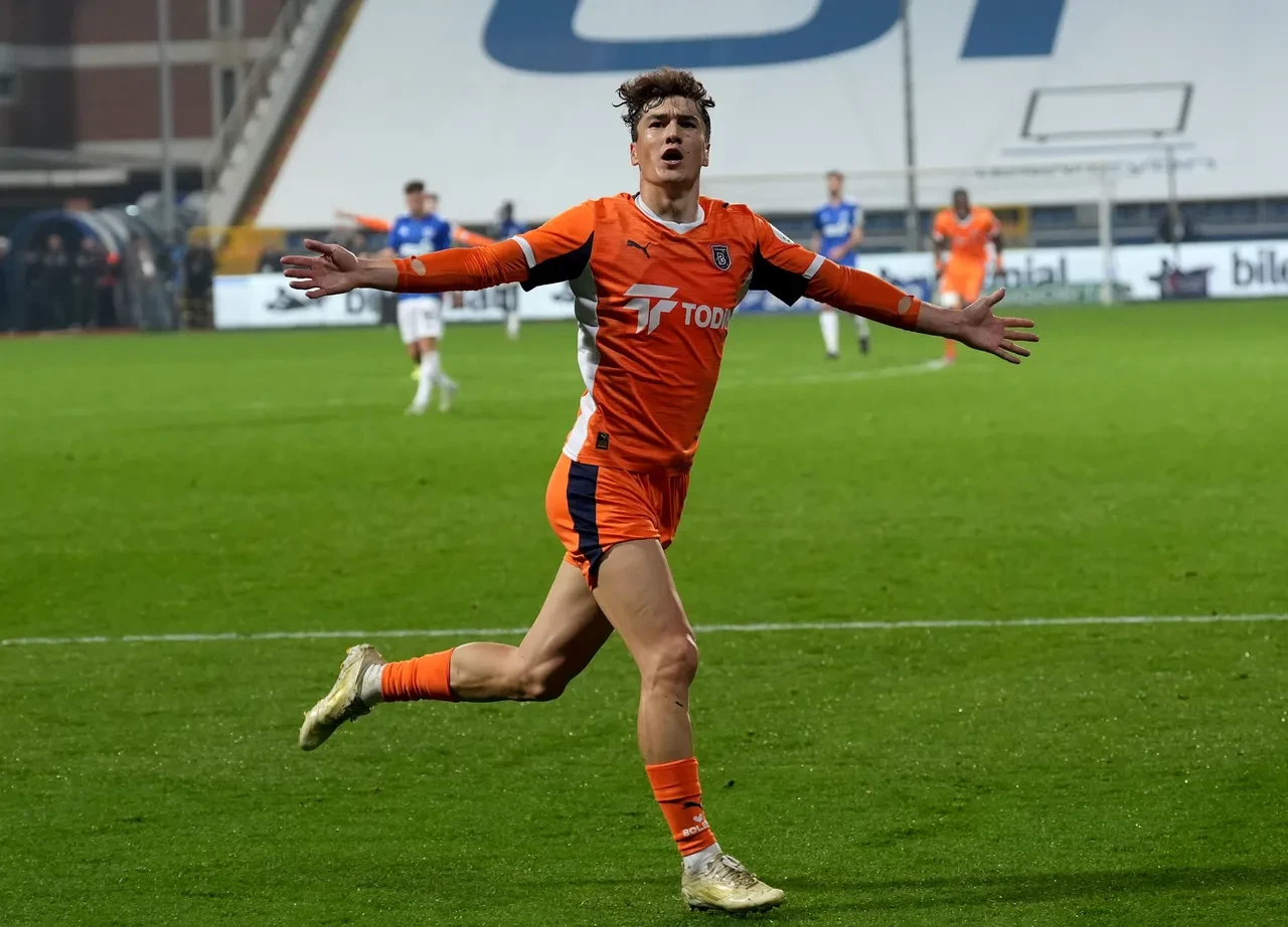 Galatasaray Başakşehir maç kadrosu, muhtemel 11! GS'de 8 futbolcu yok