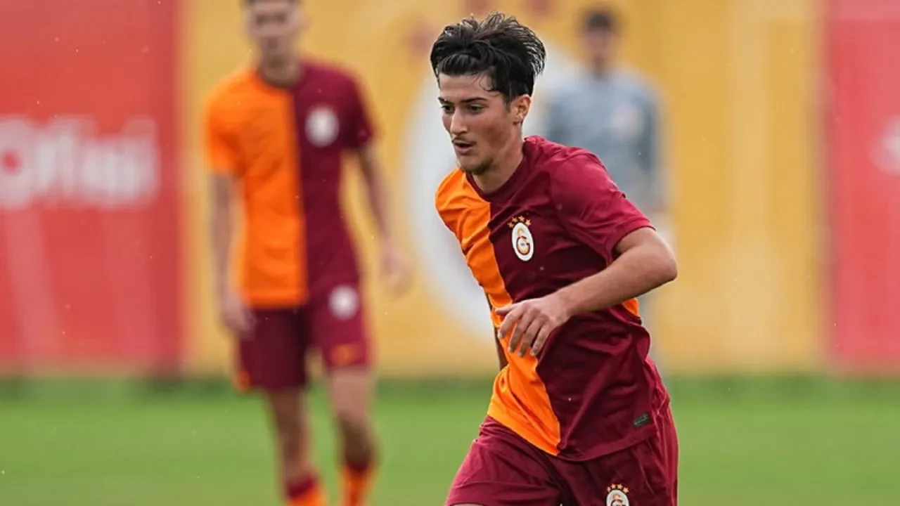 Gökdeniz Gürpüz kaç yaşında nereli? Galatasaray Başakşehir maçında merak edilen isimlerden