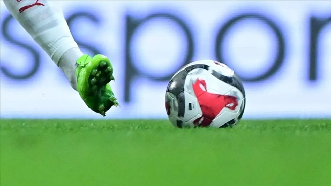 Napoli Milan maçı nereden izlenir, hangi kanalda? İtalya Süper Kupası'nın sahibi belli oluyor