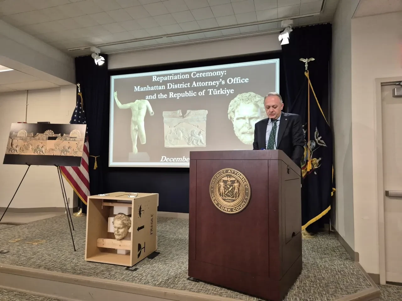 New York’tan Ankara’ya tarihi dönüş! Nadir eserler Türkiye'ye iade edildi