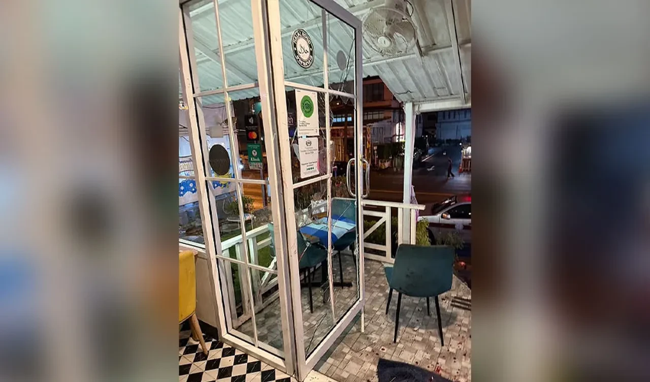 Türk restoranında akılalmaz ölüm: Bir anda cam kapıya koştu ve olanlar oldu!