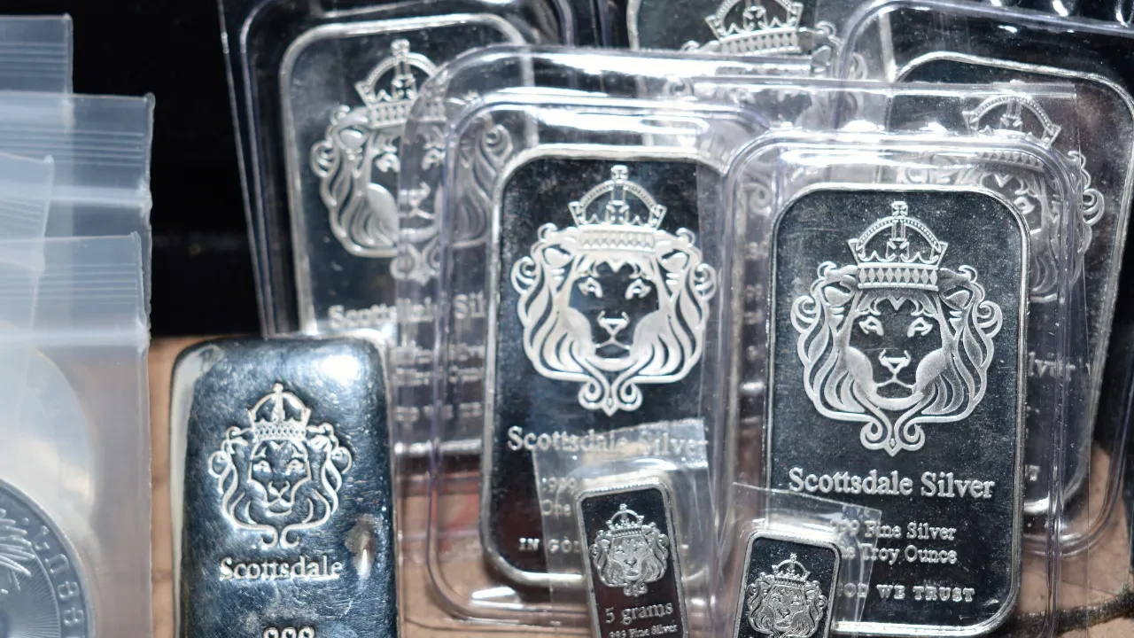 Altın için çarpıcı rekor tahmini! Tuna Kaya 2026'da para kazanmak isteyenlere formülü açıkladı