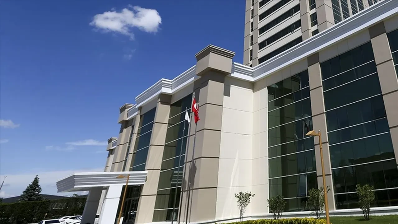 Çevre, Şehircilik ve İklim Değişikliği Bakanlığı 500 memur alımı başvuruları 2025! Memur alımı başvuru şartları, kadro dağılımı duyuruldu