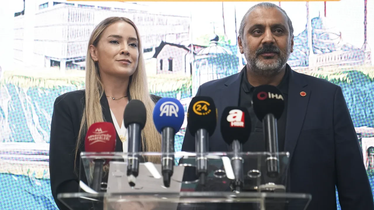 CHP'de iki istifa! AK Parti'ye geçme kararlarını açıkladılar