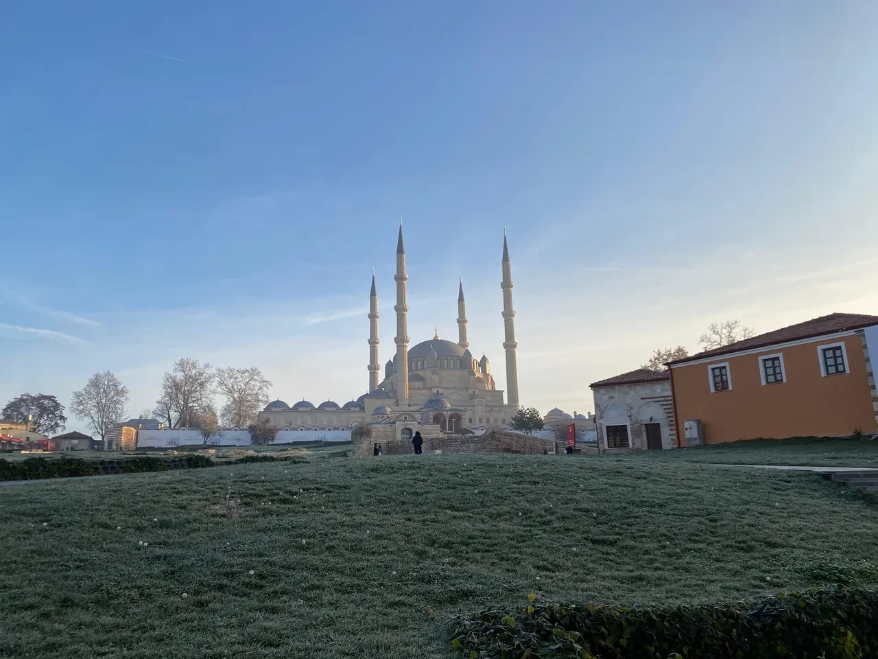 Edirne'de hava kirliliği gözle görülür hale geldi: Vatandaşlar kokudan şikayetçi