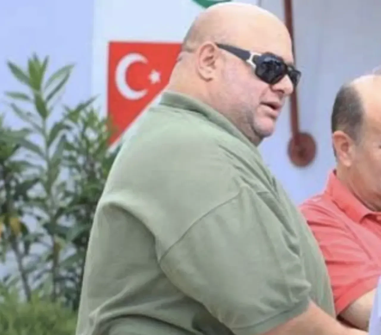 Eski milli basketbolcu Ediz Baksi evinin balkonundan düşerek hayatını kaybetti 