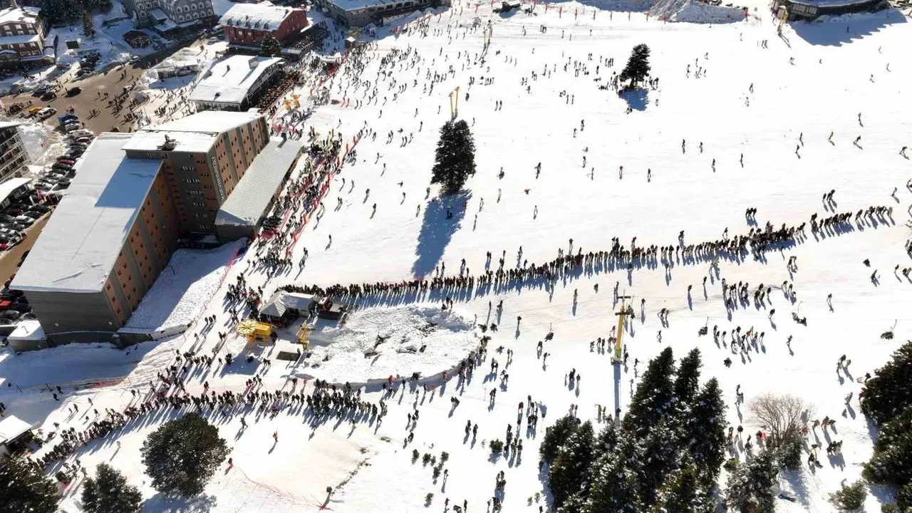 Kayak merkezleri kar kalınlıkları 20-21 Aralık! Uludağ, Kartepe, Spil, Kartalkaya, Palandöken kar var mı, kar kalınlığı kaç cm?