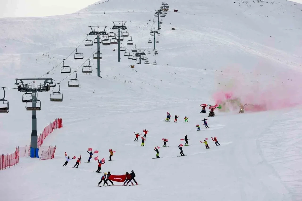 Kayak merkezleri kar kalınlıkları 20-21 Aralık! Uludağ, Kartepe, Spil, Kartalkaya, Palandöken kar var mı, kar kalınlığı kaç cm?