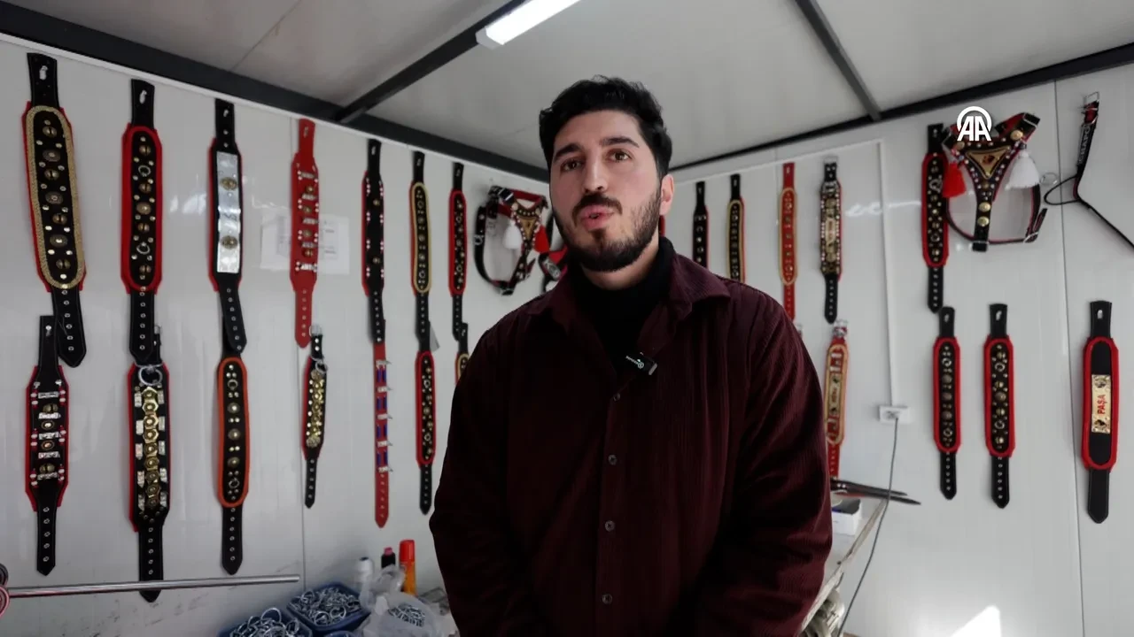 Konteynerde ürettiği köpek tasmaları yok satıyor! Yurt dışından talep yağıyor 