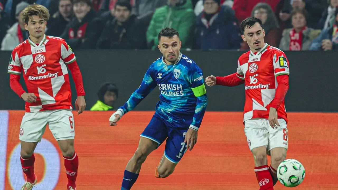 Samsunspor'un UEFA Konferans Ligi play-off rakipleri kimler? Son 16 için mücadele edecek