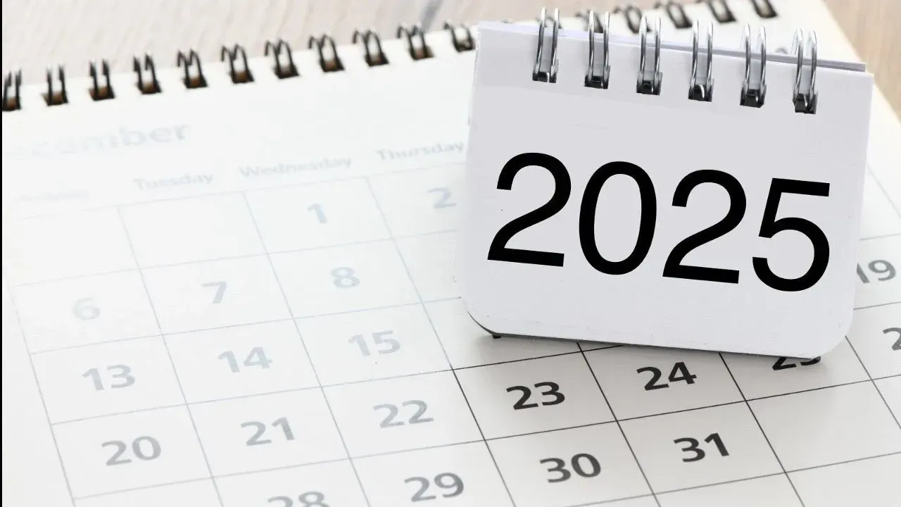 31 Aralık yarım gün mü, tatil mi? İlkokul, ortaokul ve liselerde ders durumu