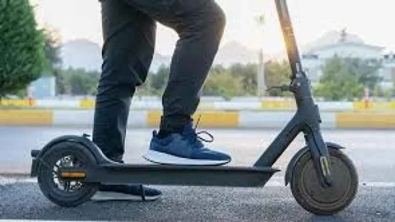 Bakan Uraloğlu duyurdu! Yeni dönem başlıyor: Sürücüler direksiyondan gelen sesle uyarılacak 