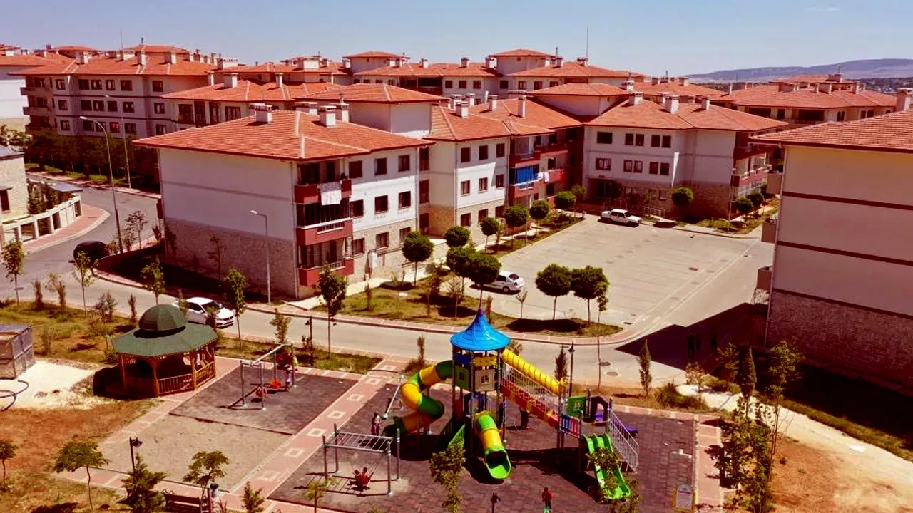 Belediye müjdeyi duyurdu! Ailelere çekilişsiz, kurasız ev verilecek: Tek bir şart var 