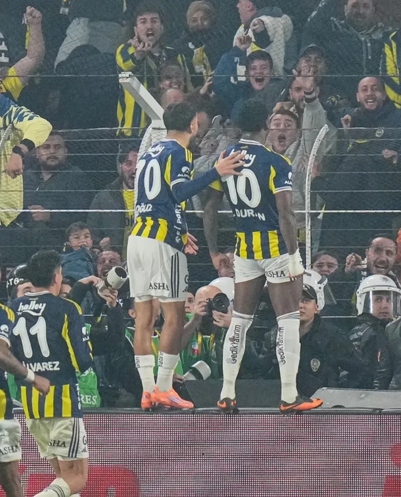 Jhon Duran ceza alacak mı? Gol sevinci maçın önüne geçti