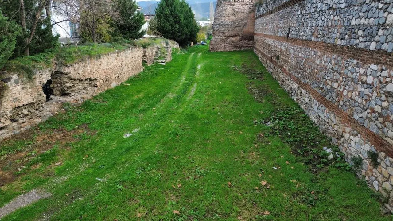 Papa 14. Leo ziyareti İznik'te arsa fiyatlarını uçurdu! Küçücük yere istenen para şaşırtıyor