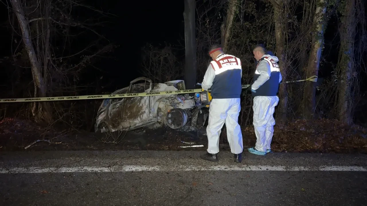Safranbolu'da korkunç kaza! Genç sürücü yanarak can verdi 