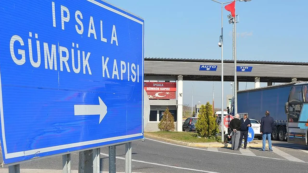 Sınırda kriz! İpsala’da kapı kapatıldı: Yüzlerce araç kuyrukta kaldı