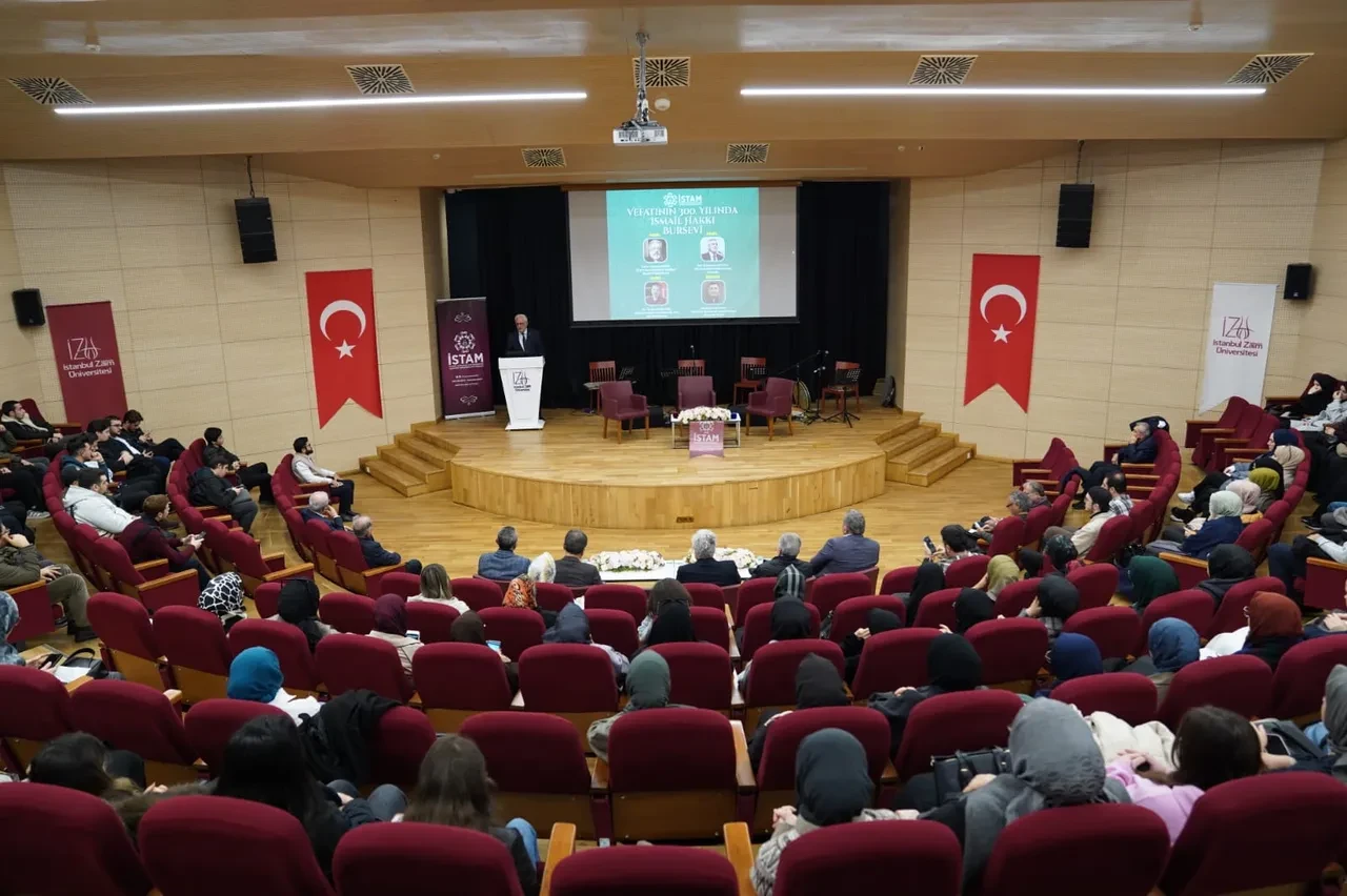 Vefatının 300. yılında İsmail Hakkı Bursevî: İlmi, tasavvufi ve edebi mirası