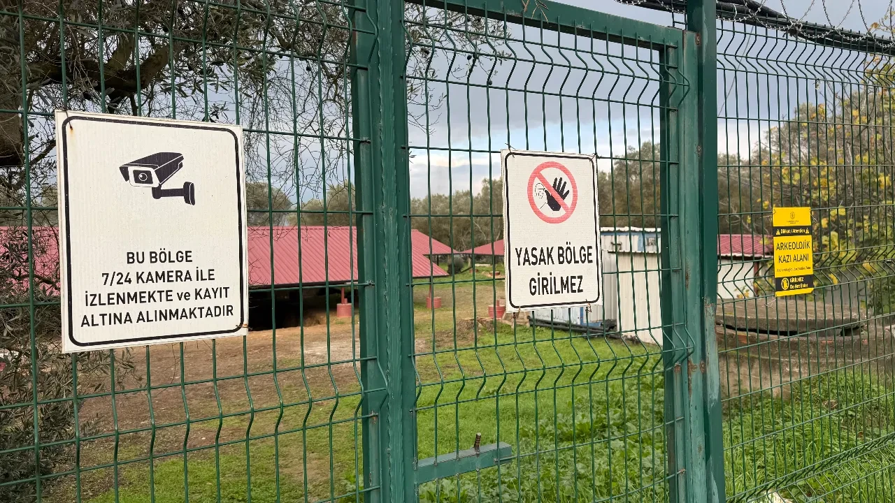  Anadolu’da bilinen tek örnek olabilir! Tarla gece gündüz korunuyor