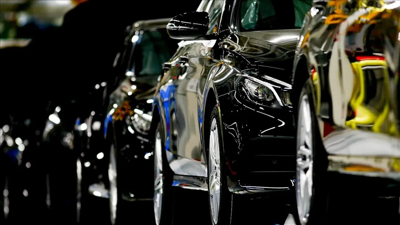 ARKADAN GELEN FAR IŞIĞI NEDEN TEHLİKELİ?