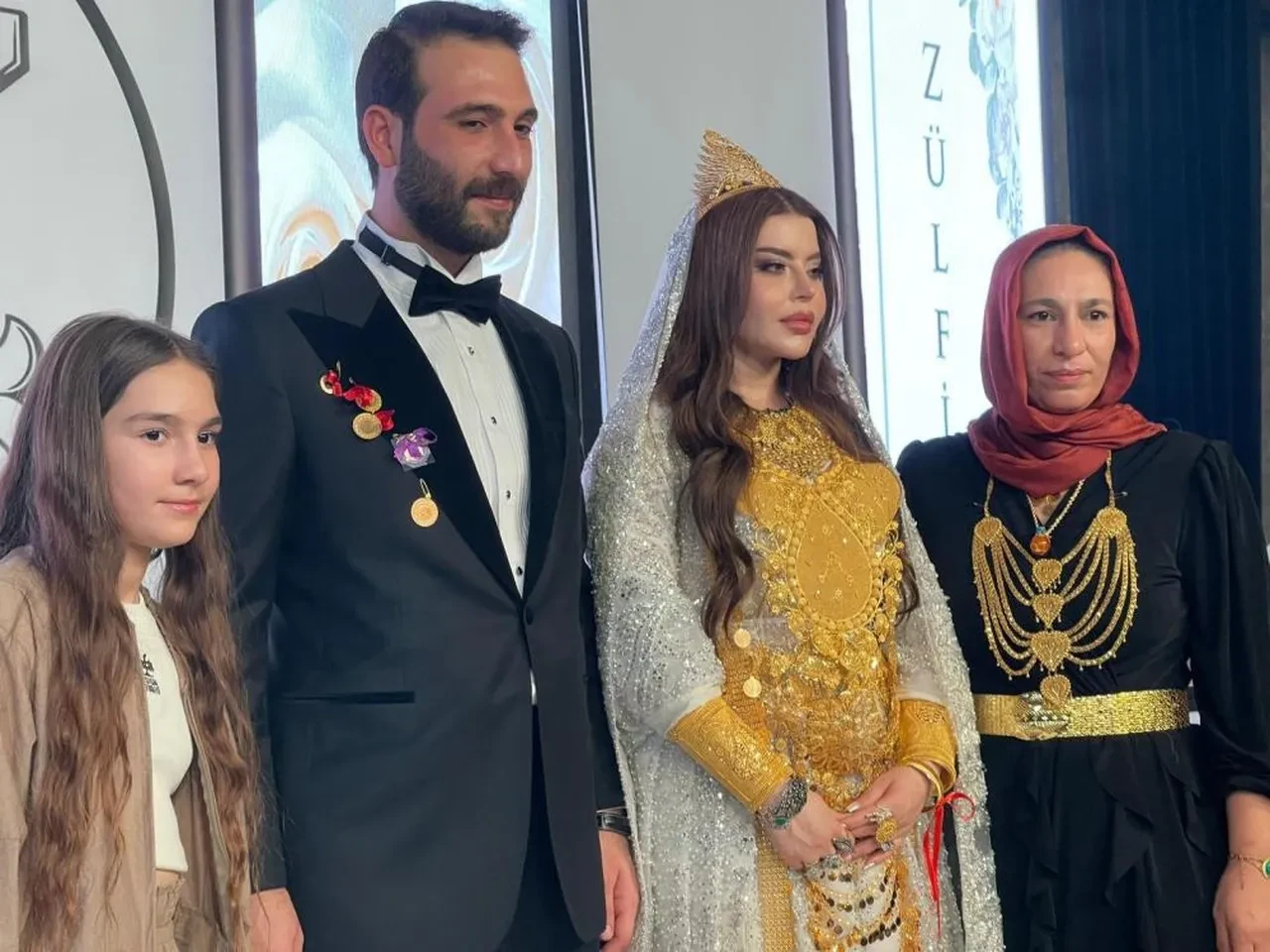 Barzani ve İzol aşiretleri akraba oldu! Şanlıurfa'daki düğünde kilolarca altın takıldı