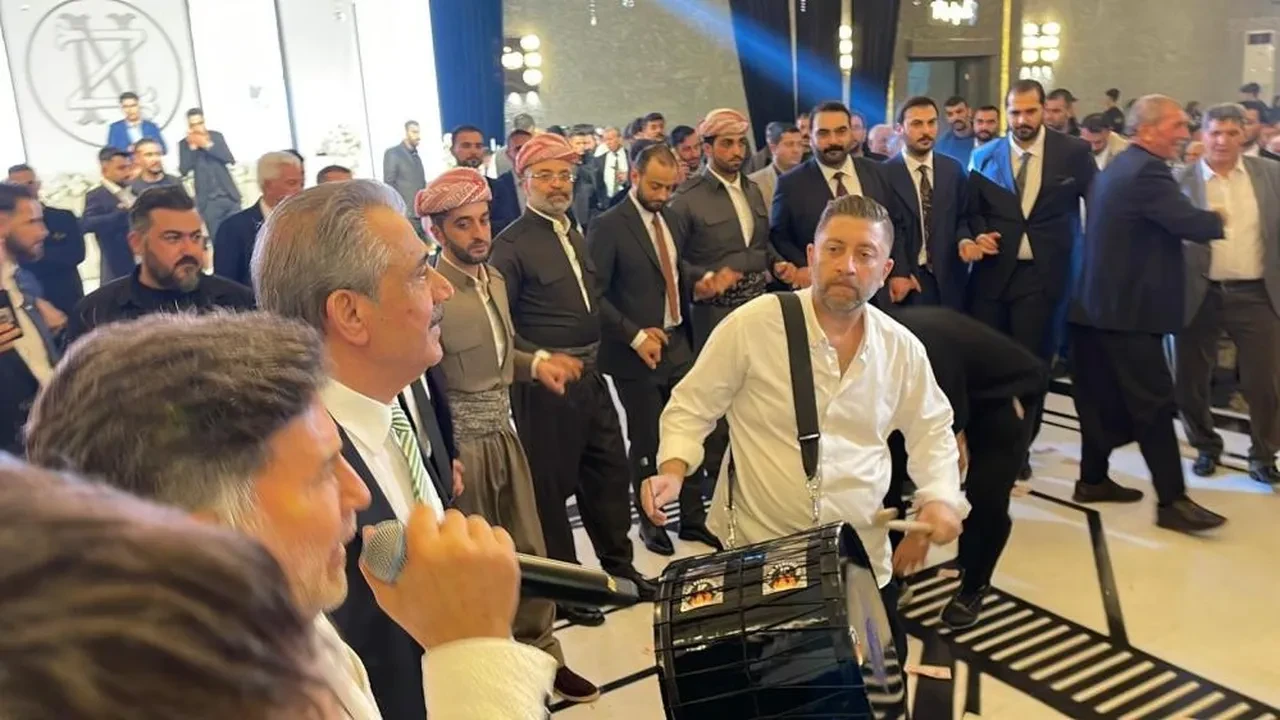 Barzani ve İzol aşiretleri akraba oldu! Şanlıurfa'daki düğünde kilolarca altın takıldı