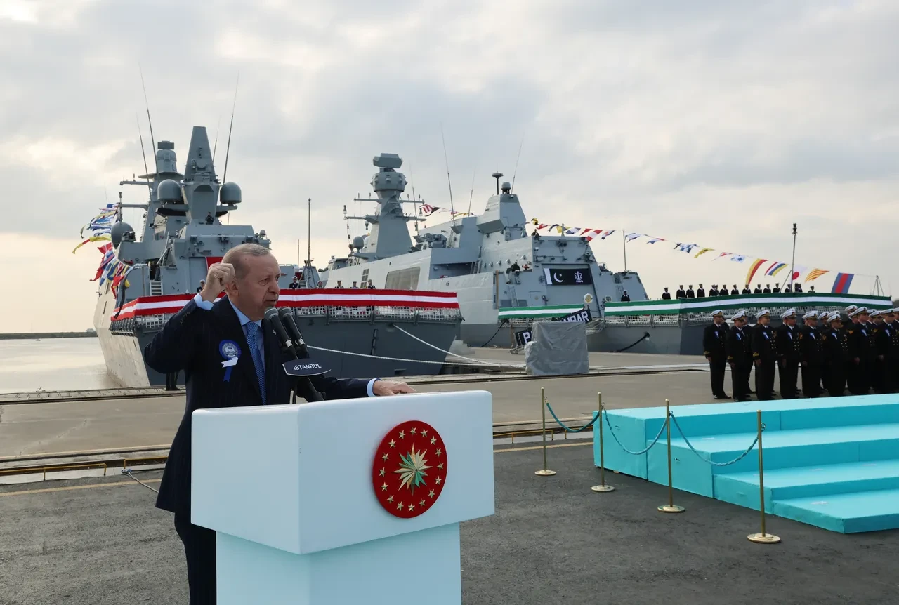 Cumhurbaşkanı Erdoğan 'yeni müjdeler olacak' diyerek duyurdu! 'Bugün Türk donanmasının gurur günü'
