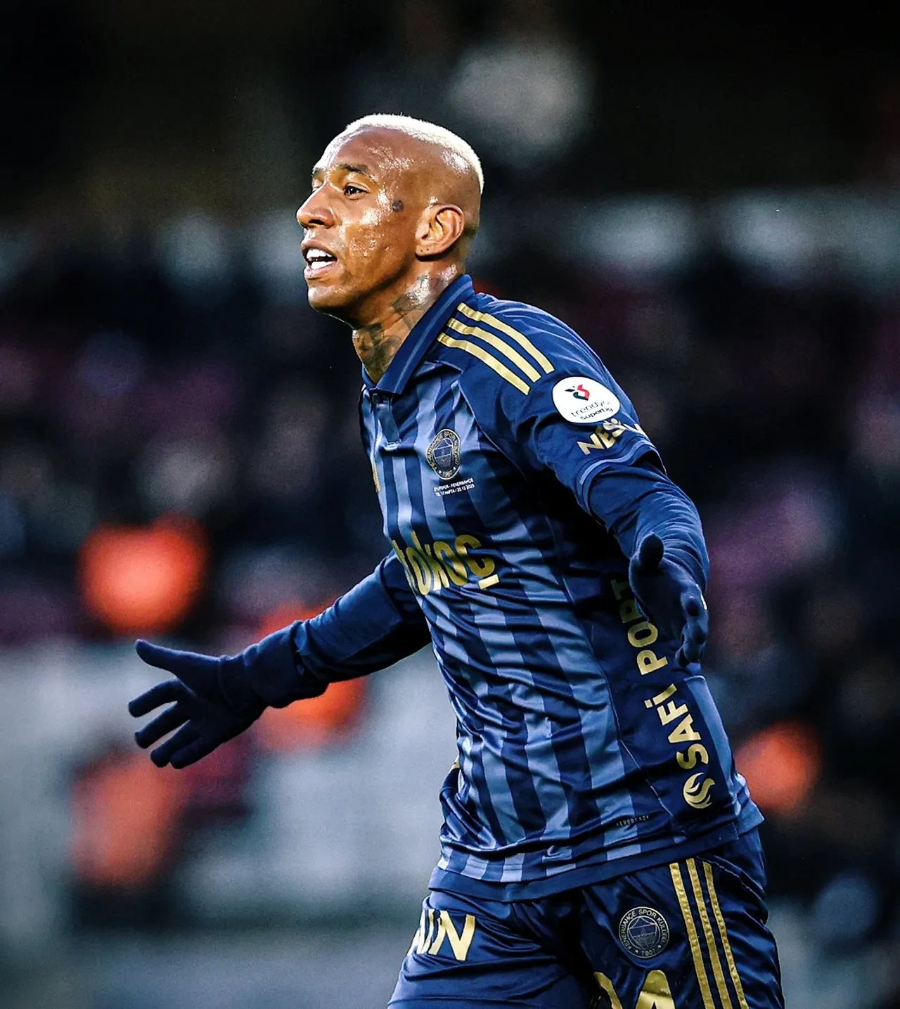 Fenerbahçe Eyüpspor deplasmanında da kazandı: Süper Lig'de kritik galibiyet!