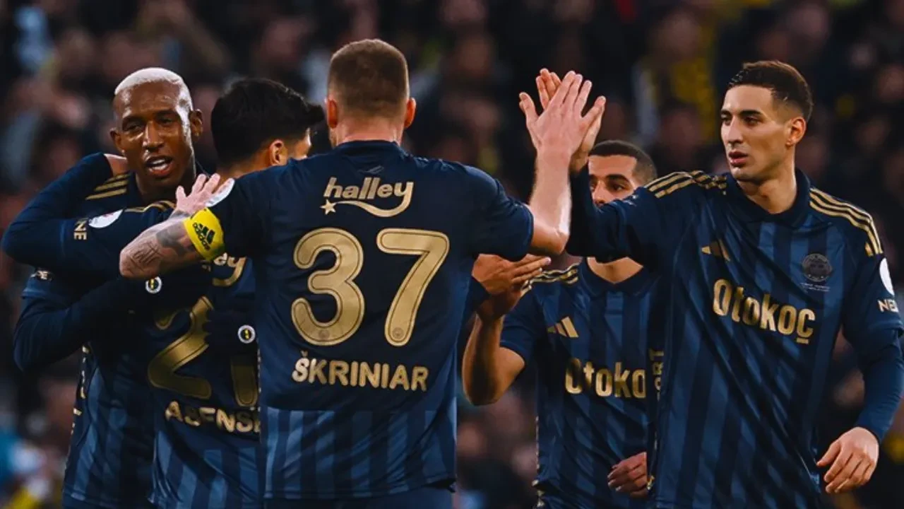 Fenerbahçe'de sezonun hedefi belirlendi!