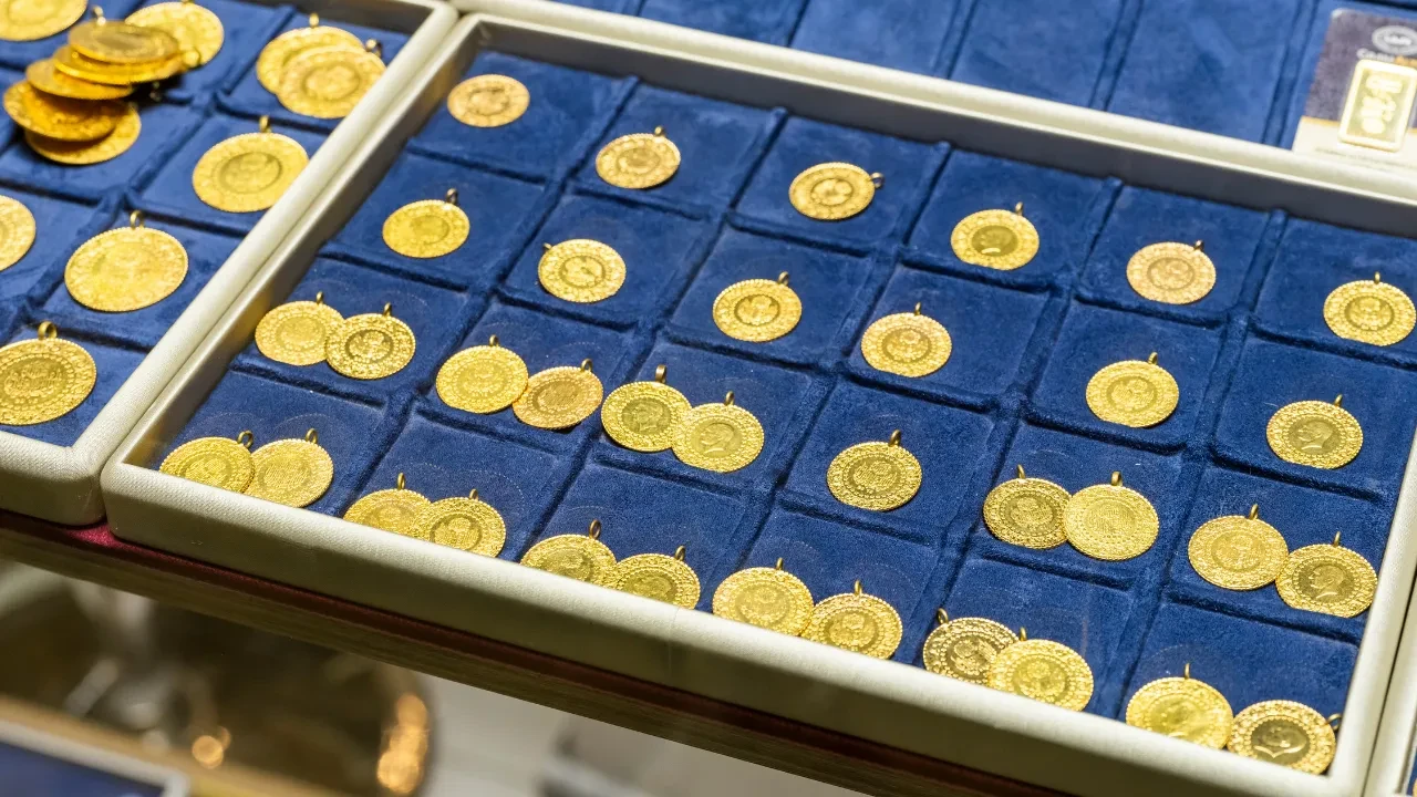 Gram altın için çok çarpıcı 2026 öngörüsü! Sektör uzmanı rakam verdi