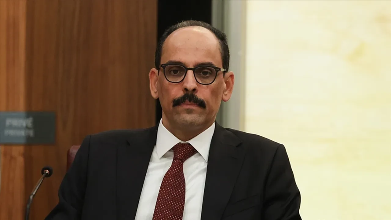 İstanbul'da Gazze diplomasisi: İbrahim Kalın HAMAS heyeti ile görüştü