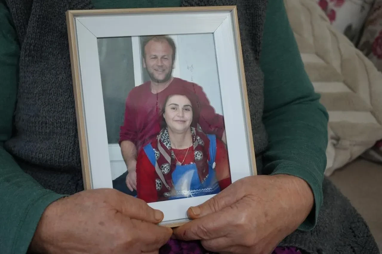 Kocaeli'de işçi kepçenin altında can verdi! 8 yıldır hak arayan anne gözlerini kaybetti, çocuğu otizmli oldu, baba kansere yakalandı: Vahim iddia ortaya çıktı