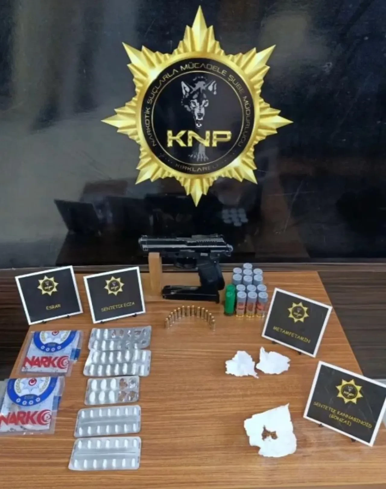 Uyuşturucu satıcılarına operasyon: 13 şüpheli gözaltında