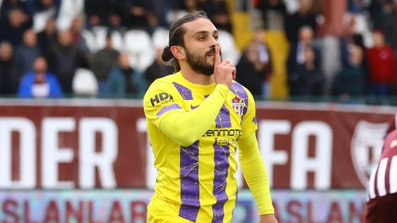 Halil Akbunar'dan sürpriz imza: Transfer resmen duyuruldu!