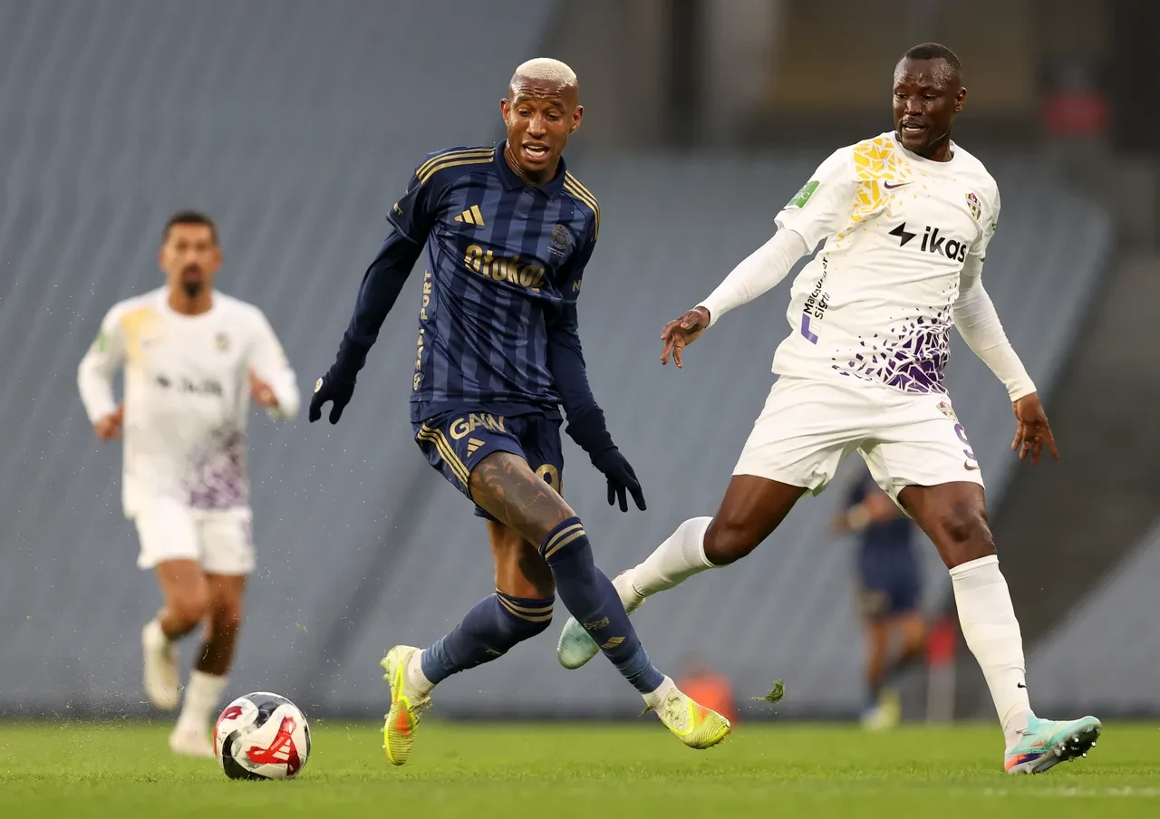 Talisca'dan Fenerbahçe'ye kötü haber