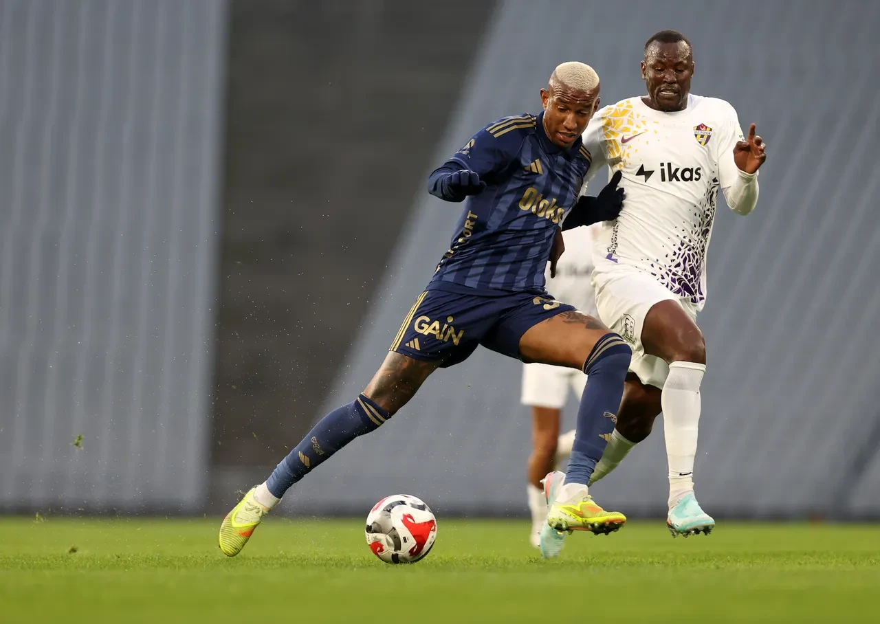 Talisca'dan Fenerbahçe'ye kötü haber