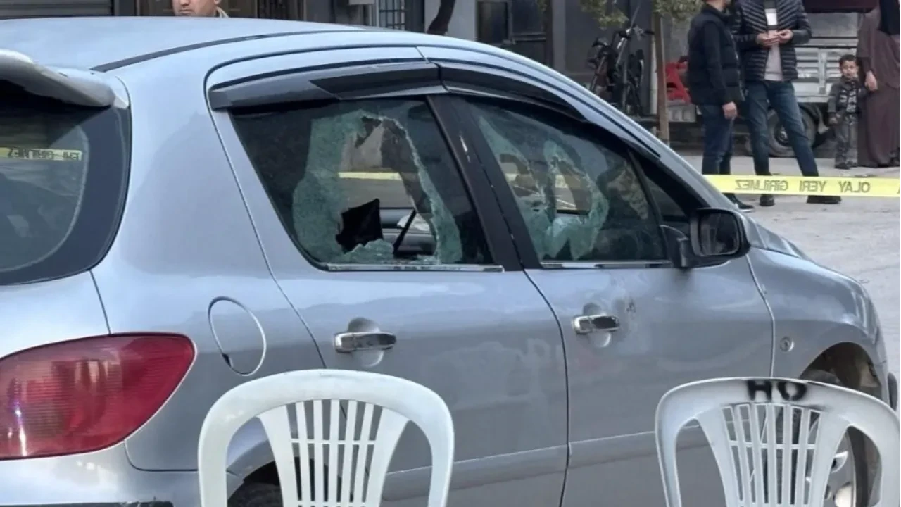 Adana'da sokak düğününde çatışma: Ölü ve yaralı var