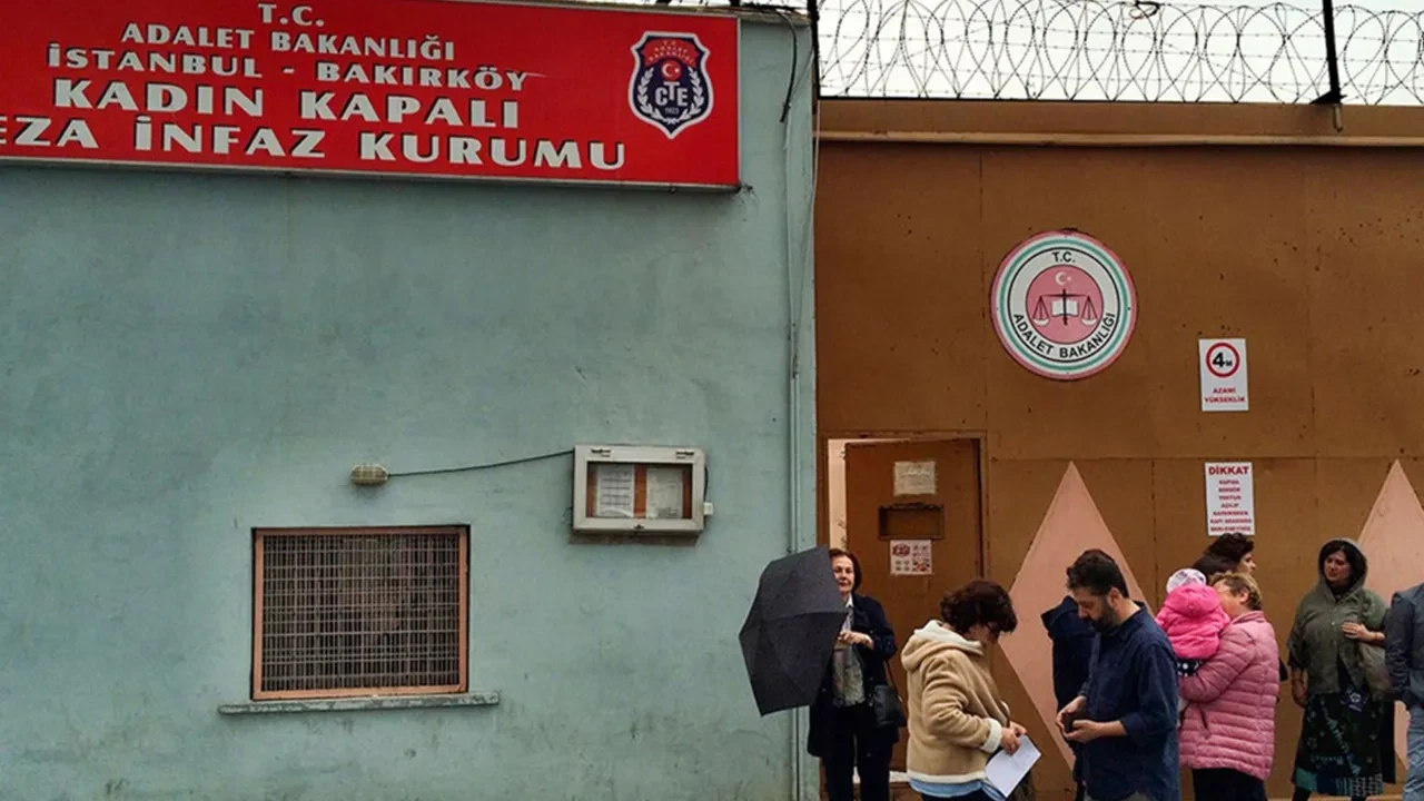 Başsavcılıktan 'kadın cezaevinde askeri baskın' iddialarına cevap