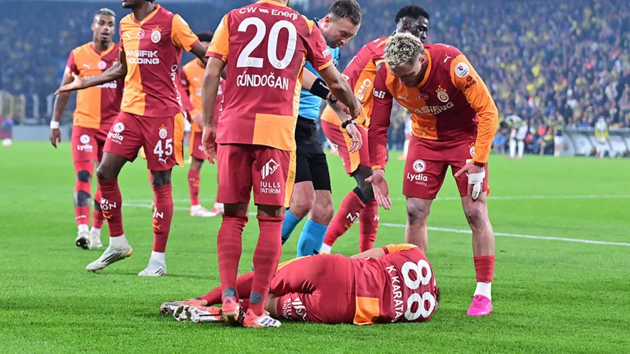 /spor/derbide-kazimcan-karatasa-cakmak-atan-sahis-icin-istenen-ceza-belli-oldu-3272087