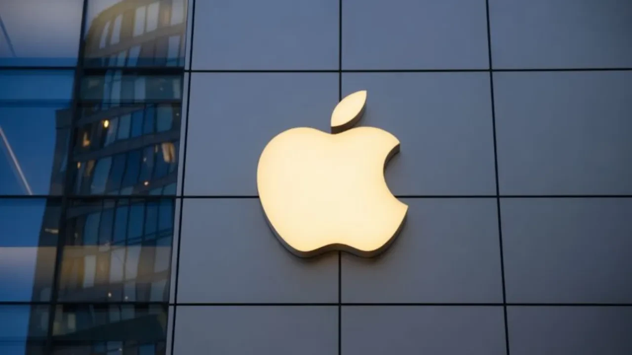 Google ve Apple’dan çalışanlarına vize uyarısı: Yurt dışına çıkmayın