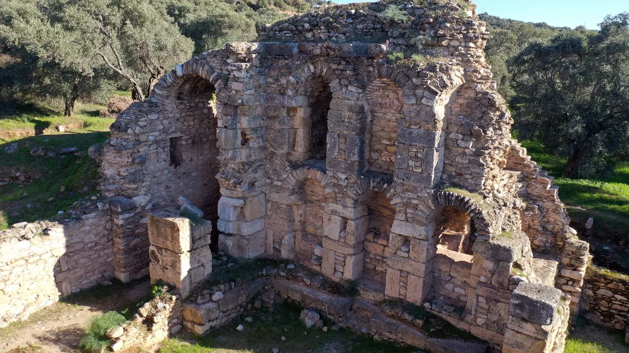 Nysa Antik Kenti'nde izine az rastlanır keşif: 1800 yıl önce bu basamakları kullanmışlar