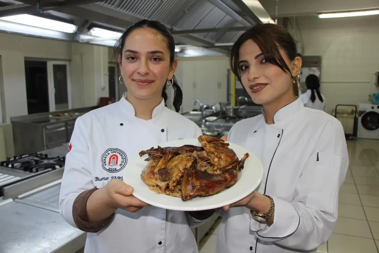 Padişahların vazgeçilmeziydi! Sofralara geri dönüyor, tesisi bile kuruldu