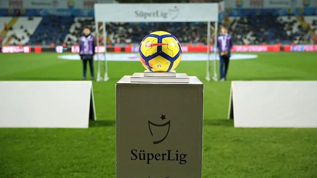 Süper Lig'in ilk yarısı tamamlandı! Gol kralları belli oldu