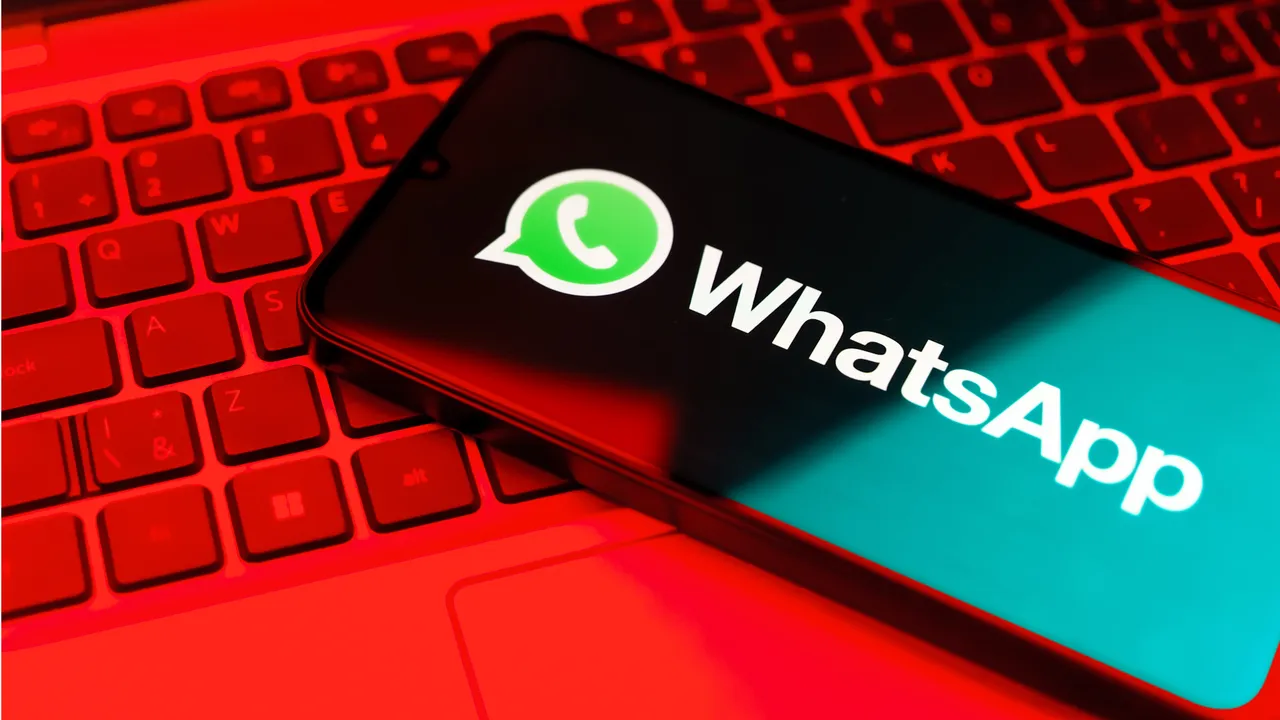 WhatsApp kullanıcılarına yeni tuzak: Tek bir QR kodla tüm sohbeti kopyalıyorlar
