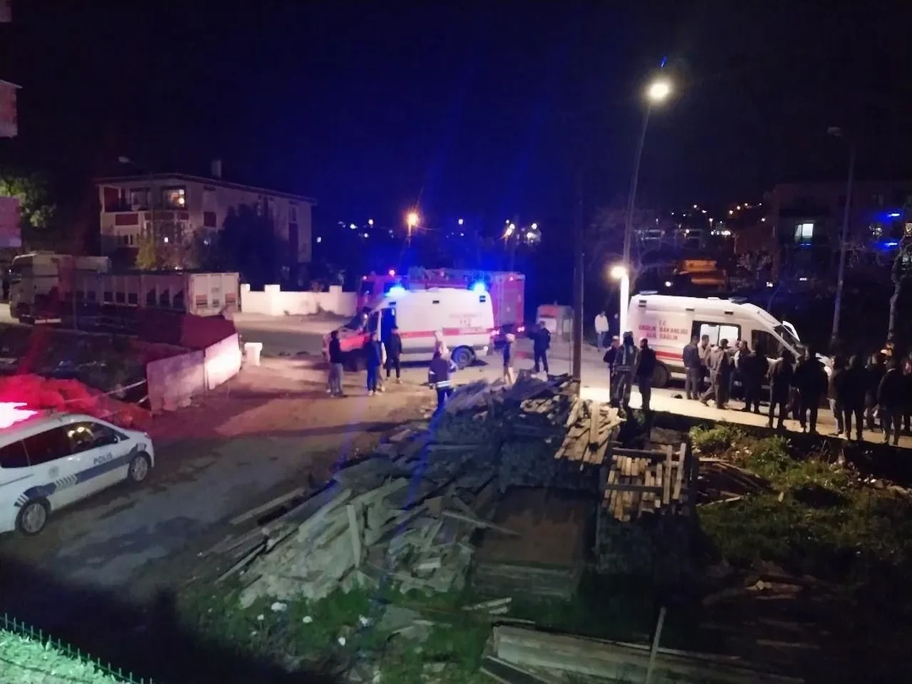 Büyükçekmece’de feci kaza! Motosiklet karşı şeritten gelen araçla çarpıştı: 2 ölü